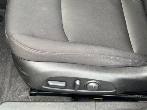 Used 2024 Chevrolet Malibu LT FWD image 15