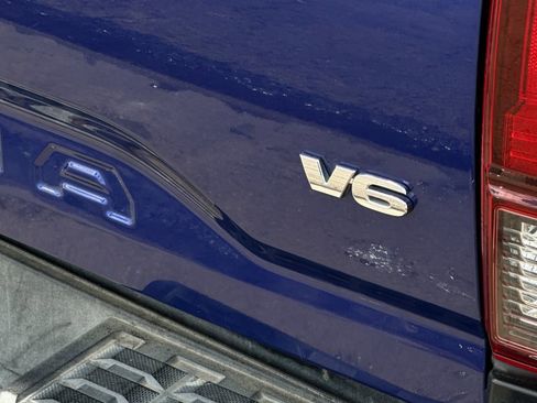 Certified 2023 Toyota Tacoma SR5 RWD image 9