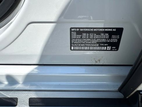 Used 2024 BMW X7 xDrive40i w/ Executive Package AWD/4WD image 30