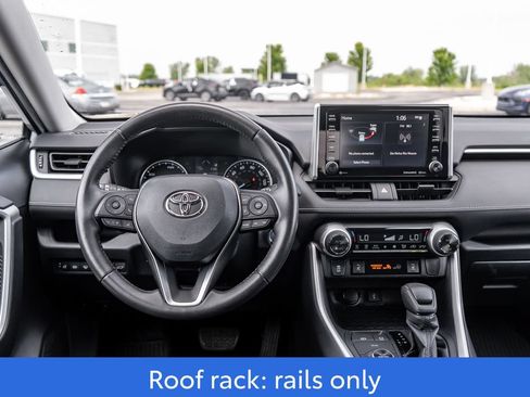 Used 2020 Toyota RAV4 XLE w/ Convenience Package AWD/4WD image 16