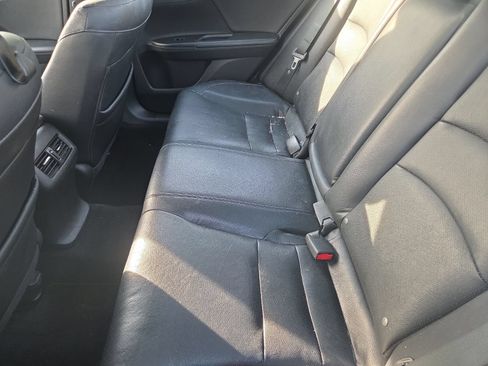 Used 2015 Honda Accord EX-L image 8