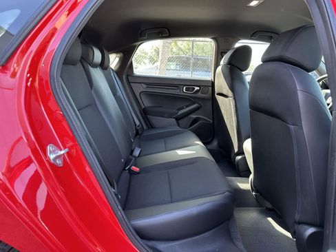 Used 2023 Honda Civic Sport image 19