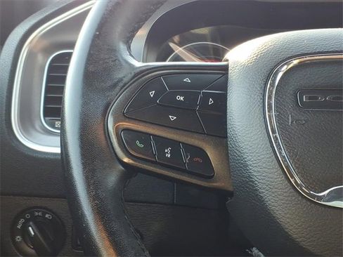 Used 2022 Dodge Charger SXT image 17