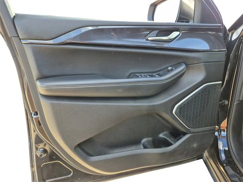 Used 2022 Jeep Grand Cherokee L Laredo w/ Luxury Tech Group I image 26