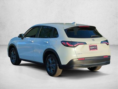 New 2026 Honda HR-V LX image 8