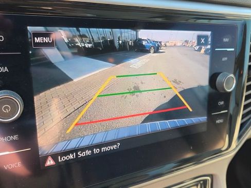 Used 2020 Volkswagen Atlas SEL image 23