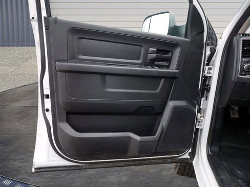 Used 2016 RAM 1500 Tradesman AWD/4WD image 14