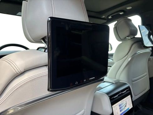 New 2026 Jeep Grand Wagoneer L Summit AWD/4WD image 29