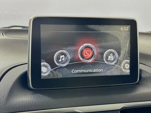Used 2015 MAZDA MAZDA3 i Grand Touring image 17