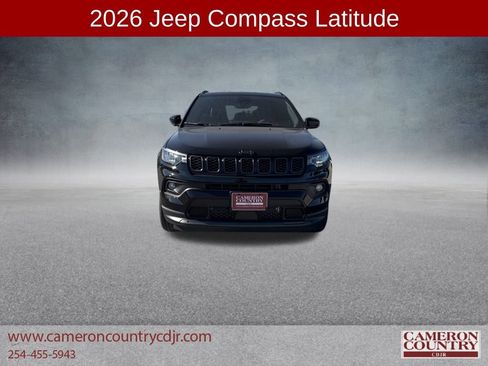 New 2026 Jeep Compass Latitude image 8