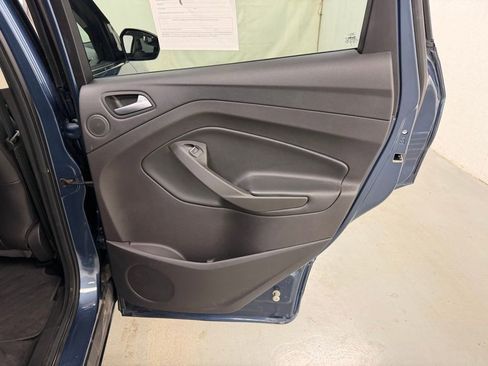 Used 2018 Ford Escape Titanium image 13