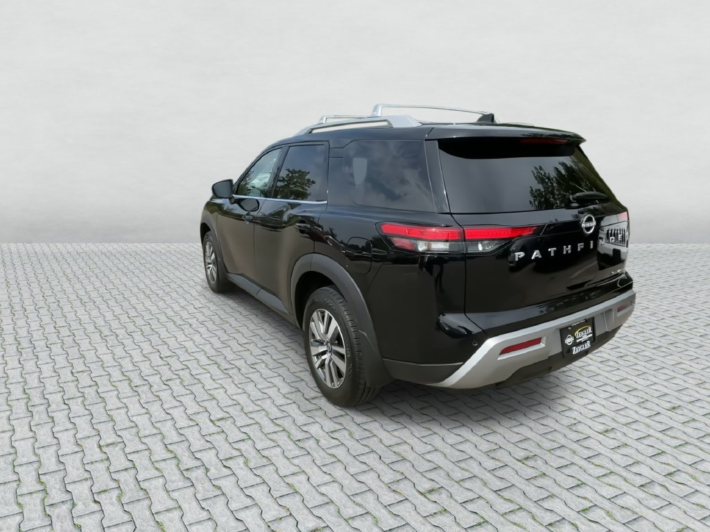Certified 2023 Nissan Pathfinder SL AWD/4WD image 6
