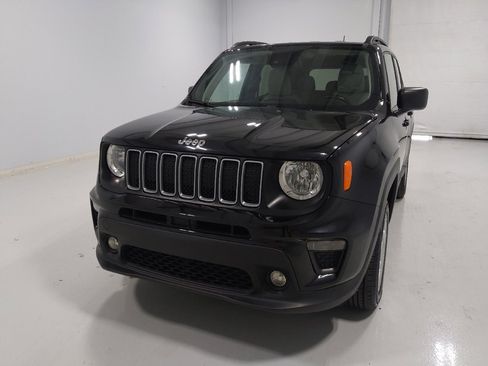 Used 2022 Jeep Renegade Latitude w/ Convenience Group image 15