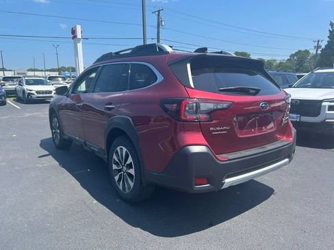 Used 2023 Subaru Outback Touring XT AWD/4WD image 7