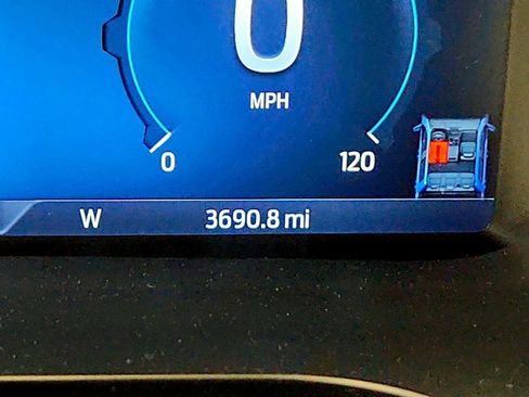 Used 2025 Ford F150 Lightning XLT AWD/4WD image 15