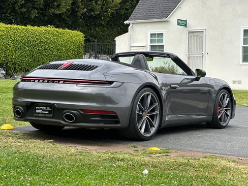 Certified 2022 Porsche 911 Carrera S RWD image 7