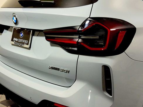 Certified 2023 BMW X3 xDrive30i w/ M Sport Package image 29