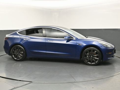 Used 2017 Tesla Model 3 Long Range image 5