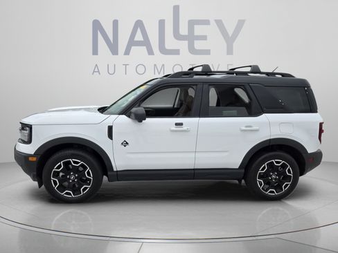 Used 2025 Ford Bronco Sport Outer Banks w/ Outer Banks Tech Package+ AWD/4WD image 2
