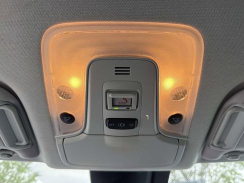 Used 2022 Toyota Prius image 44