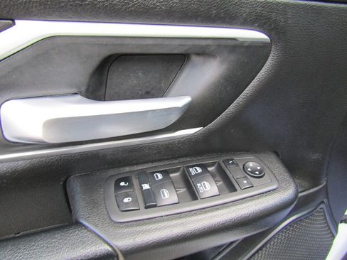 Used 2022 RAM 1500 Big Horn image 9