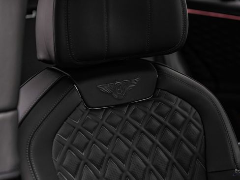 Used 2022 Bentley Flying Spur V8 AWD/4WD image 51