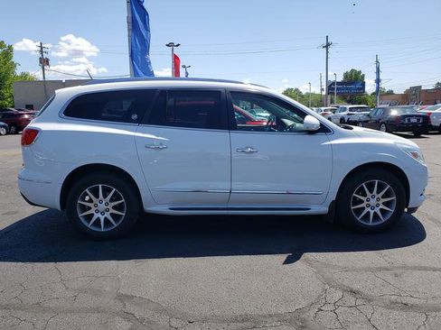 Used 2017 Buick Enclave Leather FWD image 8