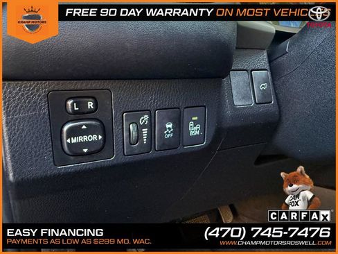 Used 2014 Toyota RAV4 Limited w/ Technology Package FWD image 22