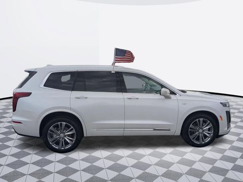 Certified 2023 Cadillac XT6 Premium Luxury w/ Technology Package AWD/4WD image 8