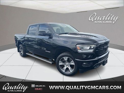 Used 2023 RAM 1500 Laramie AWD/4WD image 1