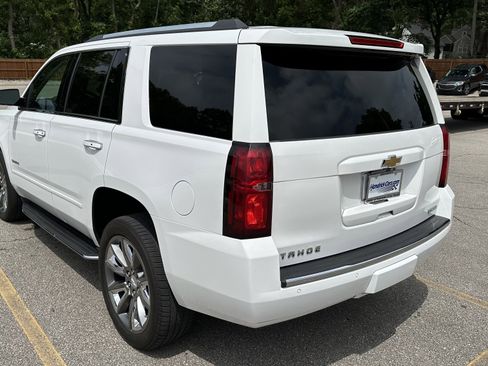 Used 2017 Chevrolet Tahoe Premier AWD/4WD image 8