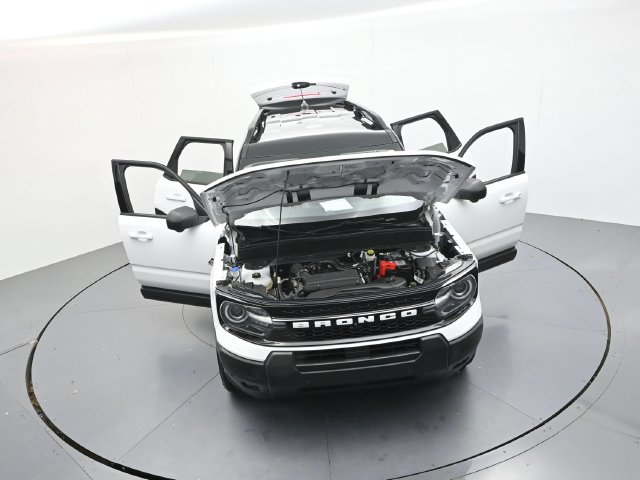 Used 2025 Ford Bronco Sport Outer Banks w/ Outer Banks Tech Package+ AWD/4WD image 44