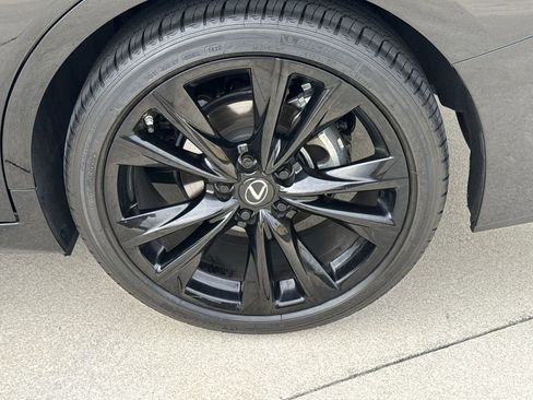 Used 2024 Lexus ES 350 F Sport w/ Accessory Package (Z2) FWD image 31