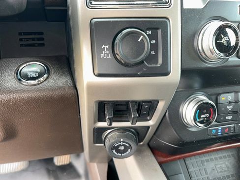 Used 2021 Ford F250 King Ranch w/ Tremor Off-Road Package image 21