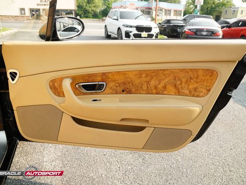 Used 2007 Bentley Continental GTC image 23