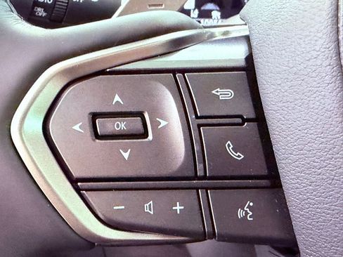 Used 2025 Lexus NX 250 FWD w/ Accessory Package (Z2) image 21