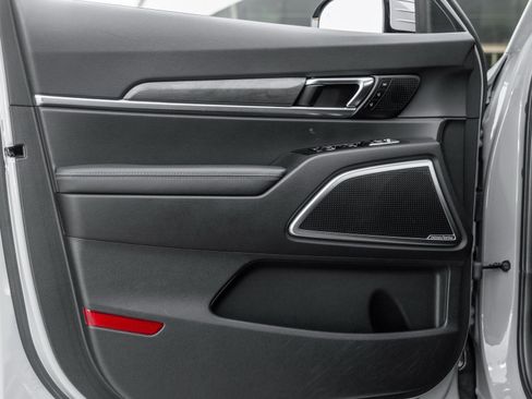 Used 2023 Kia Telluride SX Prestige X-Line image 19