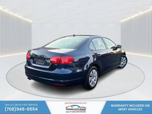 Used 2014 Volkswagen Jetta SE FWD image 4