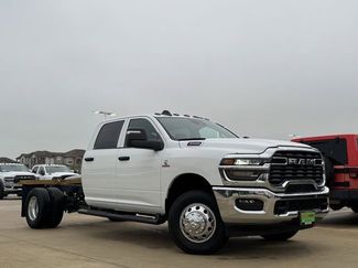 New 2026 RAM 3500 Tradesman w/ Chrome Appearance Group video 2