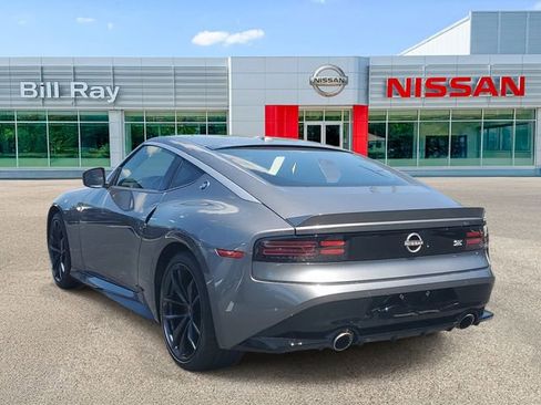 Used 2024 Nissan Z Performance w/ Floor Mat Package RWD image 3