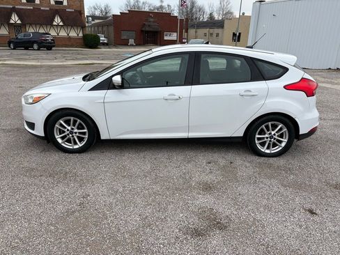 Used 2016 Ford Focus SE FWD image 6