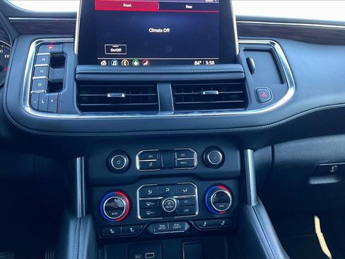 Used 2021 Chevrolet Tahoe LT image 30