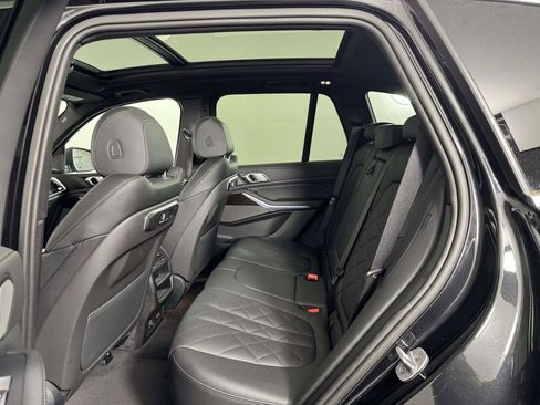 Used 2025 BMW X5 xDrive50e w/ Premium Package image 33