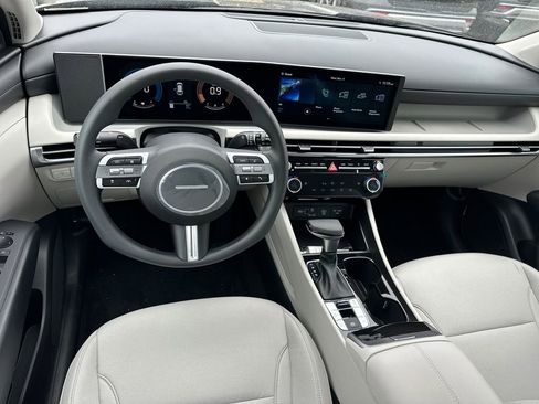 New 2026 Hyundai Tucson SEL image 22