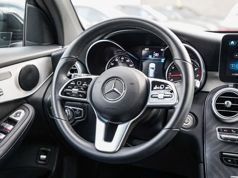 Used 2021 Mercedes-Benz GLC 300 image 14