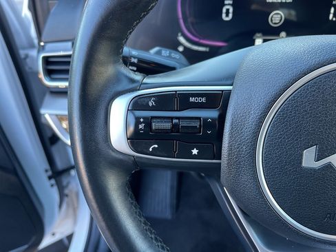 Certified 2024 Kia Sportage EX image 17