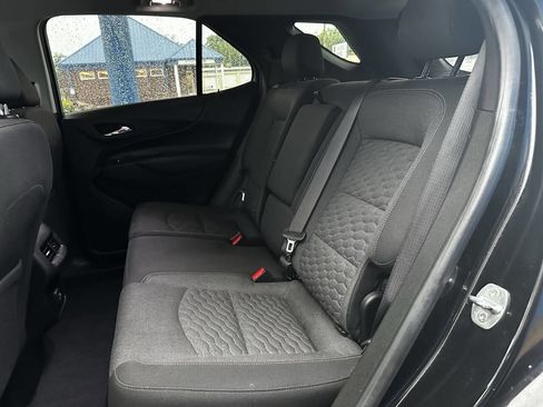 Used 2021 Chevrolet Equinox LT image 15