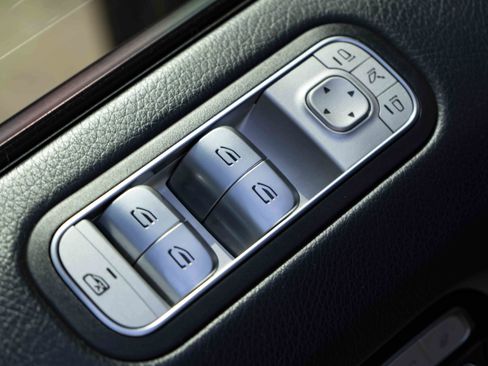 Used 2024 Mercedes-Benz G 63 AMG 4MATIC w/ Manufactur Interior Package image 42