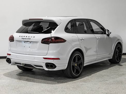 Used 2016 Porsche Cayenne GTS image 6