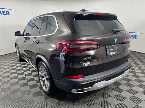 Used 2022 BMW X5 xDrive40i w/ Premium Package AWD/4WD image 3